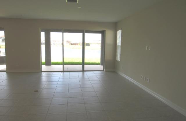 4793 Tramanto Ln Gallery 3