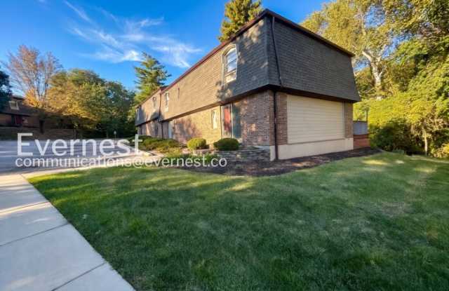 252 Glandore Drive Gallery 2