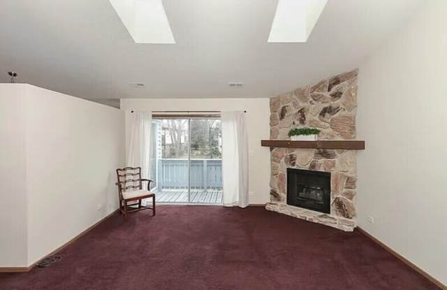 1732 Chesapeake Ln Gallery 4
