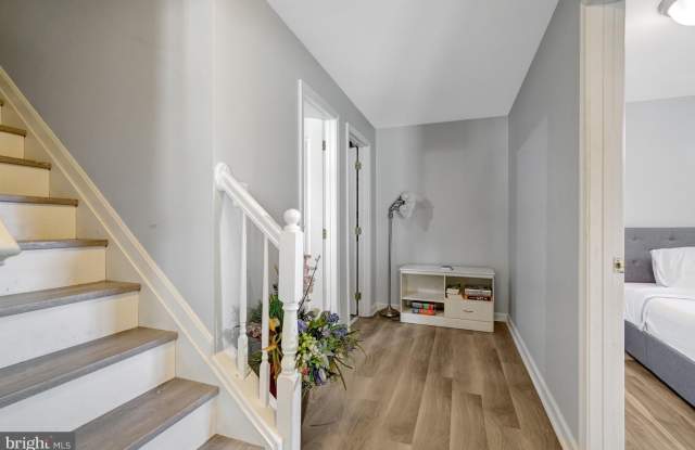 4905 FAITH CROSSING Court Gallery 4