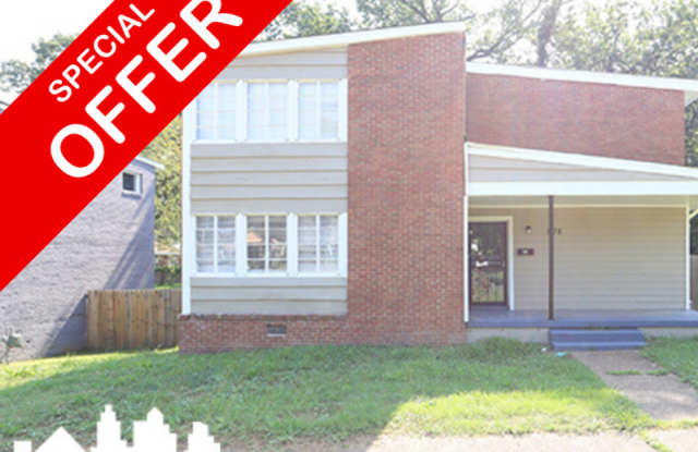 1080 N Evergreen St photos photos