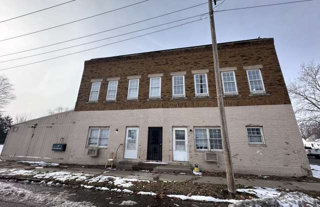 30 Illinois St - 30 Illinois Street, Danville, IL 61832