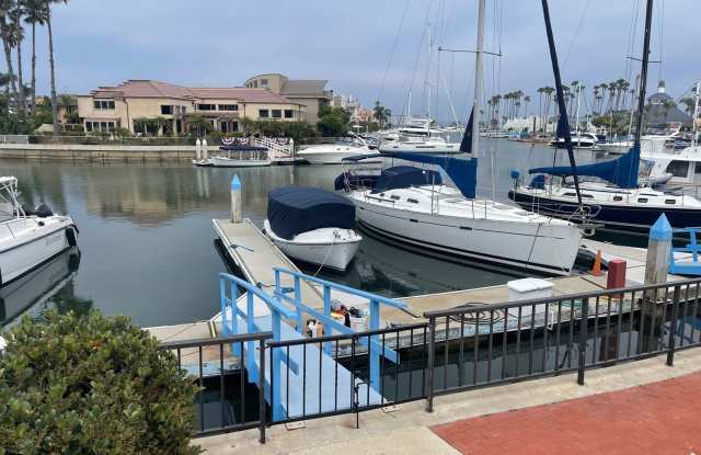 Beautifully Updated Spacious 3 Bed 3 Bath Home in Coronado Cays Available for Lease! - 77 Catspaw Cape, Coronado, CA 92118