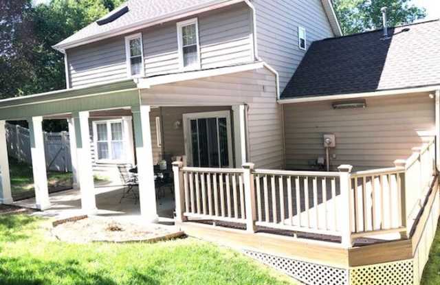 3500 Rosedown Drive Gallery 3