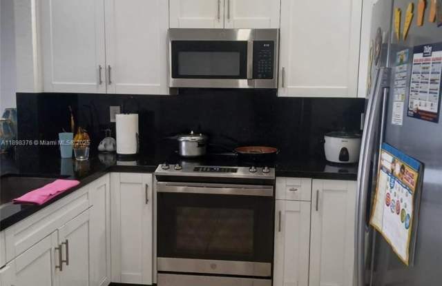 10984 SW 182nd Lane 0, Miami, FL 33157 - 10984 Southwest 182nd Lane, West Perrine, FL 33157