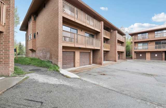 720 Lagoon Dr Unit D Gallery 1