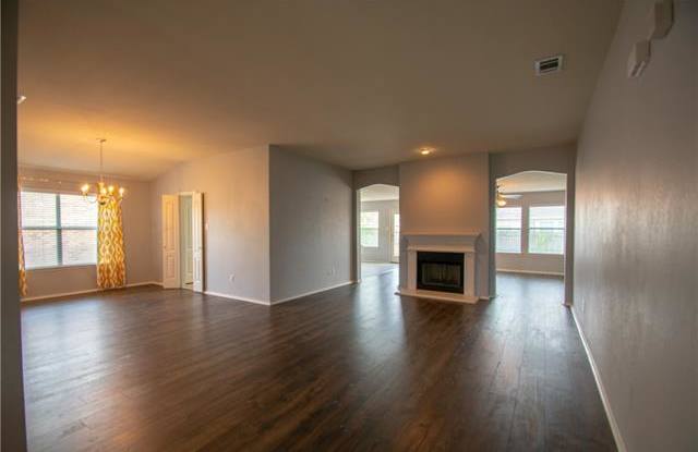 733 Redwing Drive Gallery 2