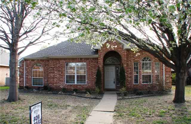 3704 Shadow Trail - 3704 Shadow Trail, Denton, TX 76207