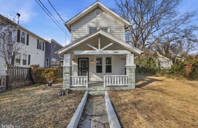 3026 CHANNING Street NE photos photos