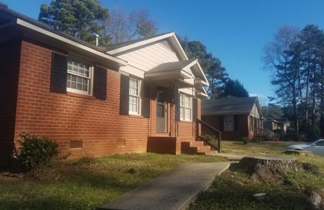 2917 Amity Garden Court - 2917 Amity Garden Court, Charlotte, NC 28205