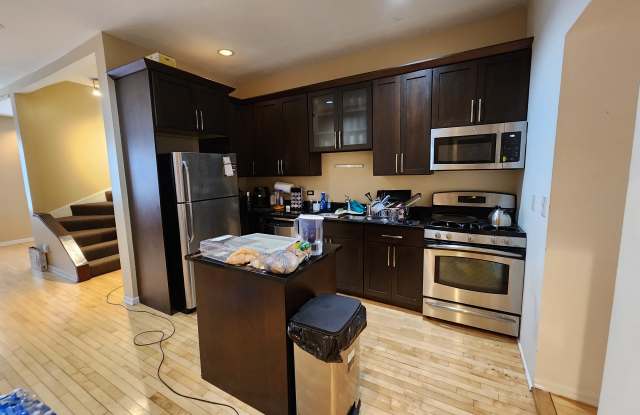 454 N Western Ave photos photos