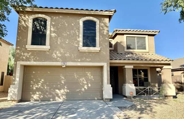 1782 E OAKLAND Street photos photos