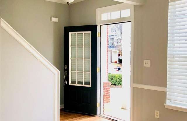 3625 Hutchinson Trace Drive Gallery 2