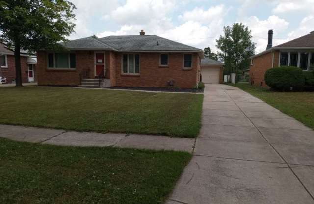 82 Siegfried Drive photos photos