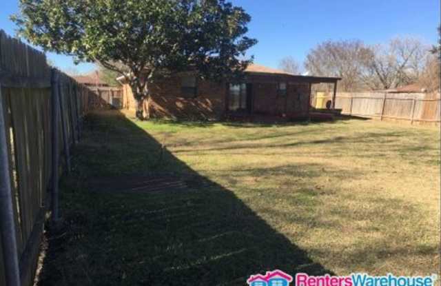104 Comanche Cir Gallery 4
