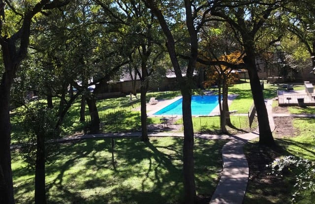 733 Bell St - 733 Bell Street, New Braunfels, TX 78130