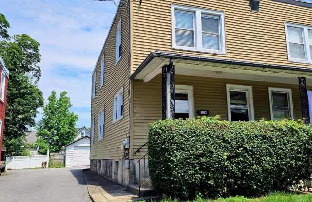 136 EACHUS AVENUE photos photos