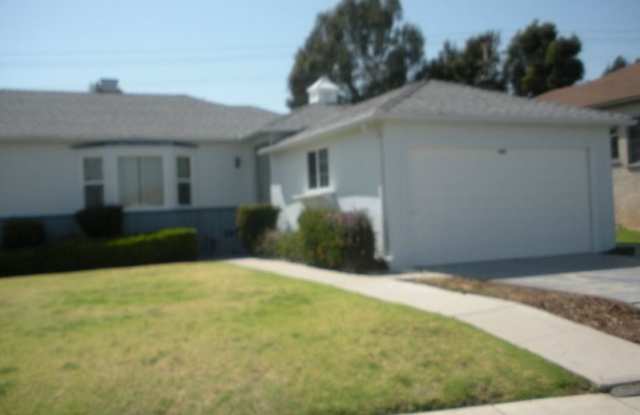 5611 Overdale Dr Gallery 3