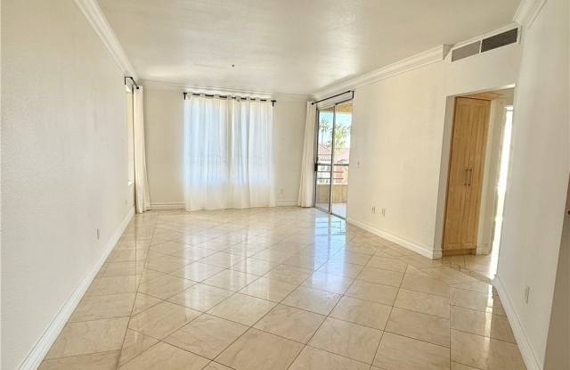 210 FLAMINGO Road photos photos