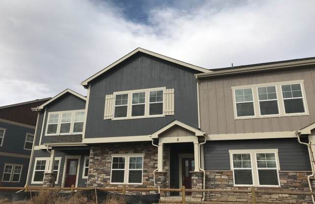 3860 Manhattan Avenue 2 - 3860 Manhattan Avenue, Fort Collins, CO 80526