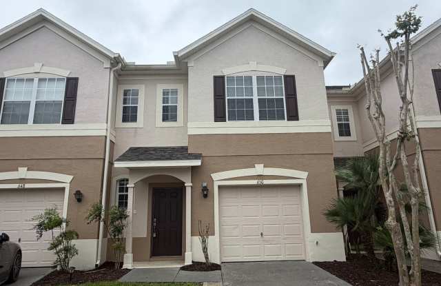 Beautiful 2 bed & 2.5 bath townhome photos photos