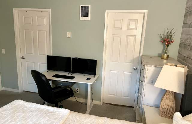 225 West El Norte Parkway photos photos