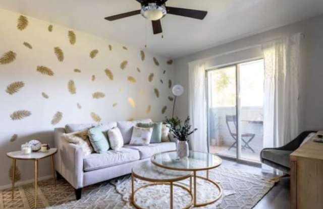 2303 Cromwell Cir West Gallery 1