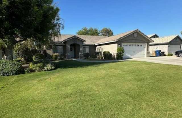4 Bedroom House Rosedale Area!! photos photos