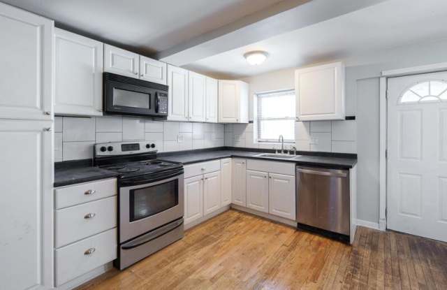 547 1st Street - 547 1st Street, Troy, NY 12180