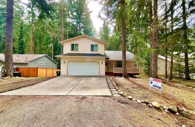 Beautiful 3 Bedroom, 2.5 Bath Home in Gated Clearwood Community! photos photos