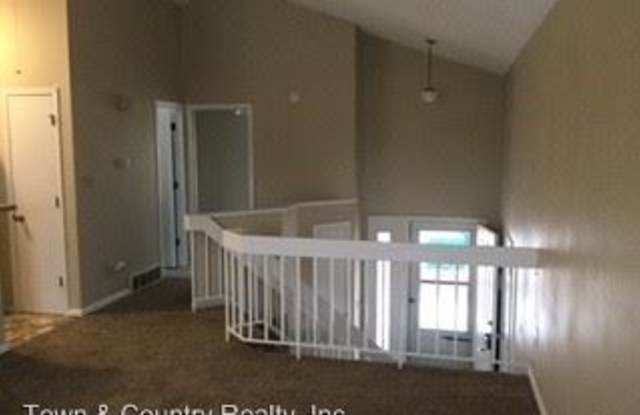 835 Greenbrier Gallery 4