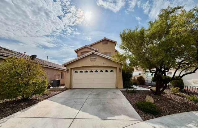 Beautifully remodeled 3-bedroom, 2.5-bathroom home Gallery 1