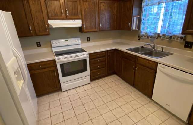 4 Bedroom House with 2 Car Garage in Billings Heights Gallery 3