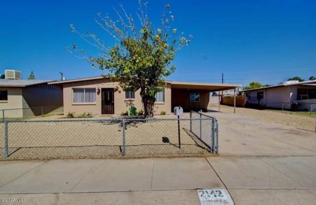 2142 W SUNNYSIDE Drive - 2142 West Sunnyside Drive, Phoenix, AZ 85029