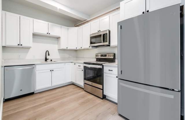 202 Hooker Avenue unit: 2 - 202 Hooker Avenue, Poughkeepsie, NY 12603