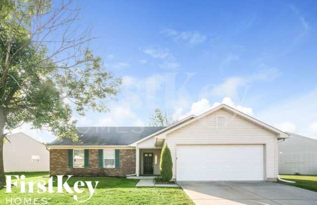 1821 Windy Hill Lane photos photos