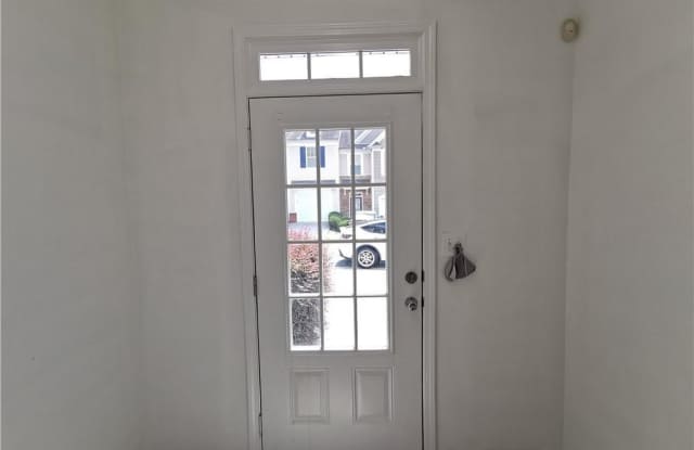 2073 Executive Drive Gallery 4