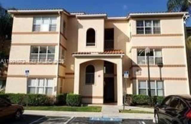 3390 N Pinewalk Dr N photos photos