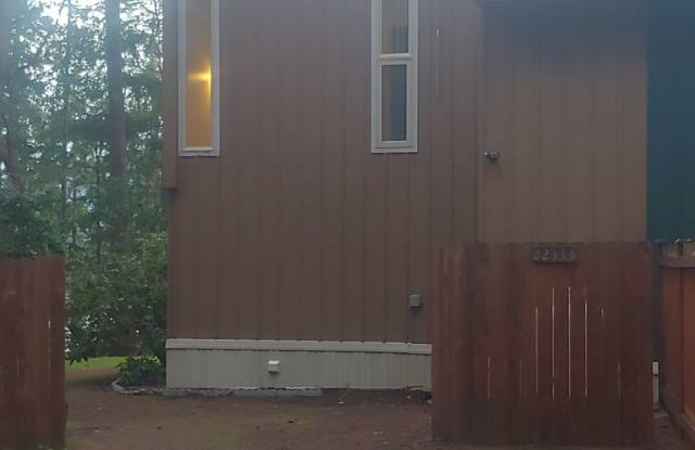 Must See!!! Lake view! 2 Bedroom Rental! photos photos