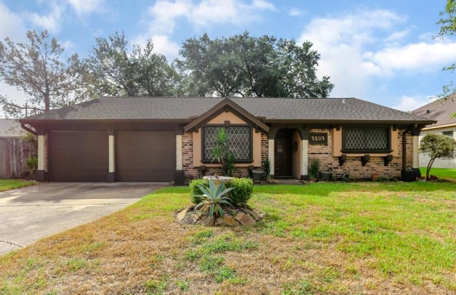 7507 Barberton Drive - 7507 Barberton Drive, Houston, TX 77036
