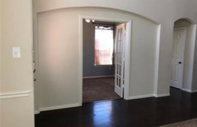3821 Sandlin Street Gallery 3