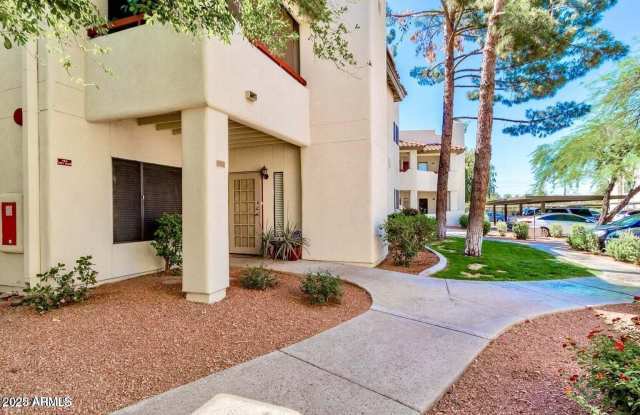 750 E NORTHERN Avenue unit: 1052 photos photos