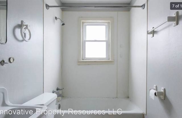 2413 S Elbright St Gallery 4