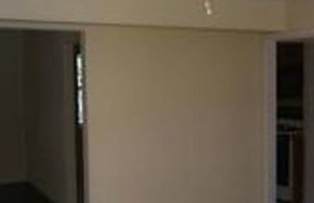 5757 Norde Dr E Gallery 2