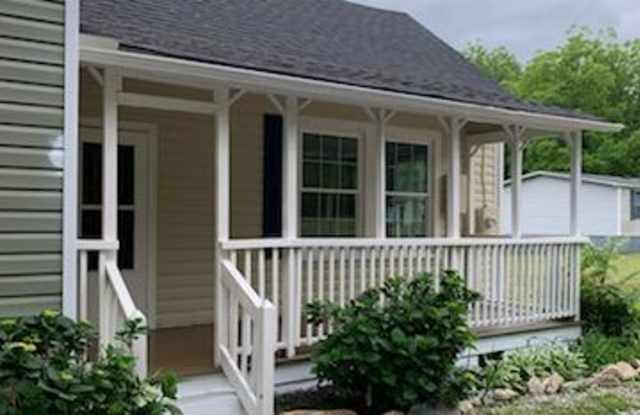 455 Falkner Quarter Rd photos photos