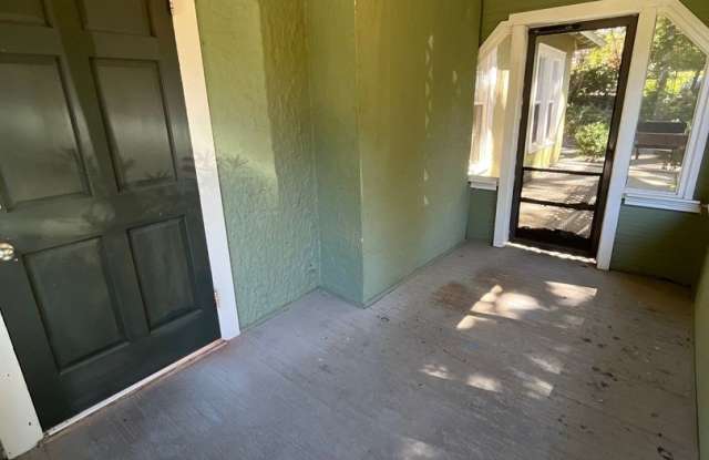 740 E. Brevard St. photos photos