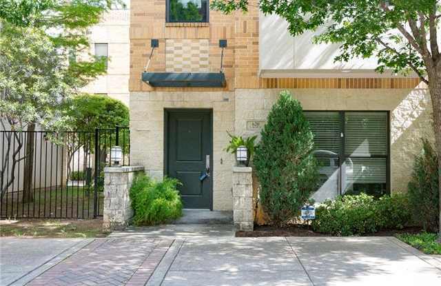 620 E Bluff Street - 620 East Bluff Street, Fort Worth, TX 76102
