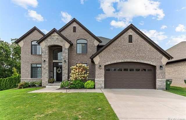 55135 Hanford Court photos photos