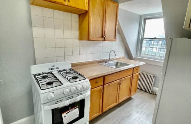 19 GROVE STREET 3F - 19 Grove Street, Plainfield, NJ 07060