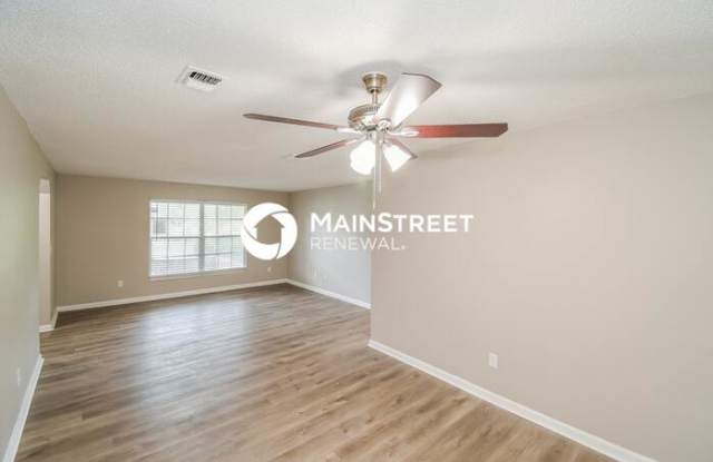 1523 Lavilla Drive North Gallery 3
